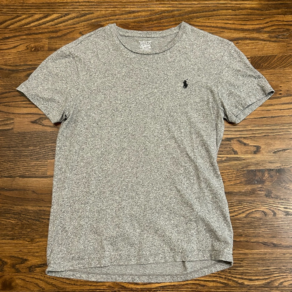 Polo Ralph Lauren T-shirt. Youth size small.